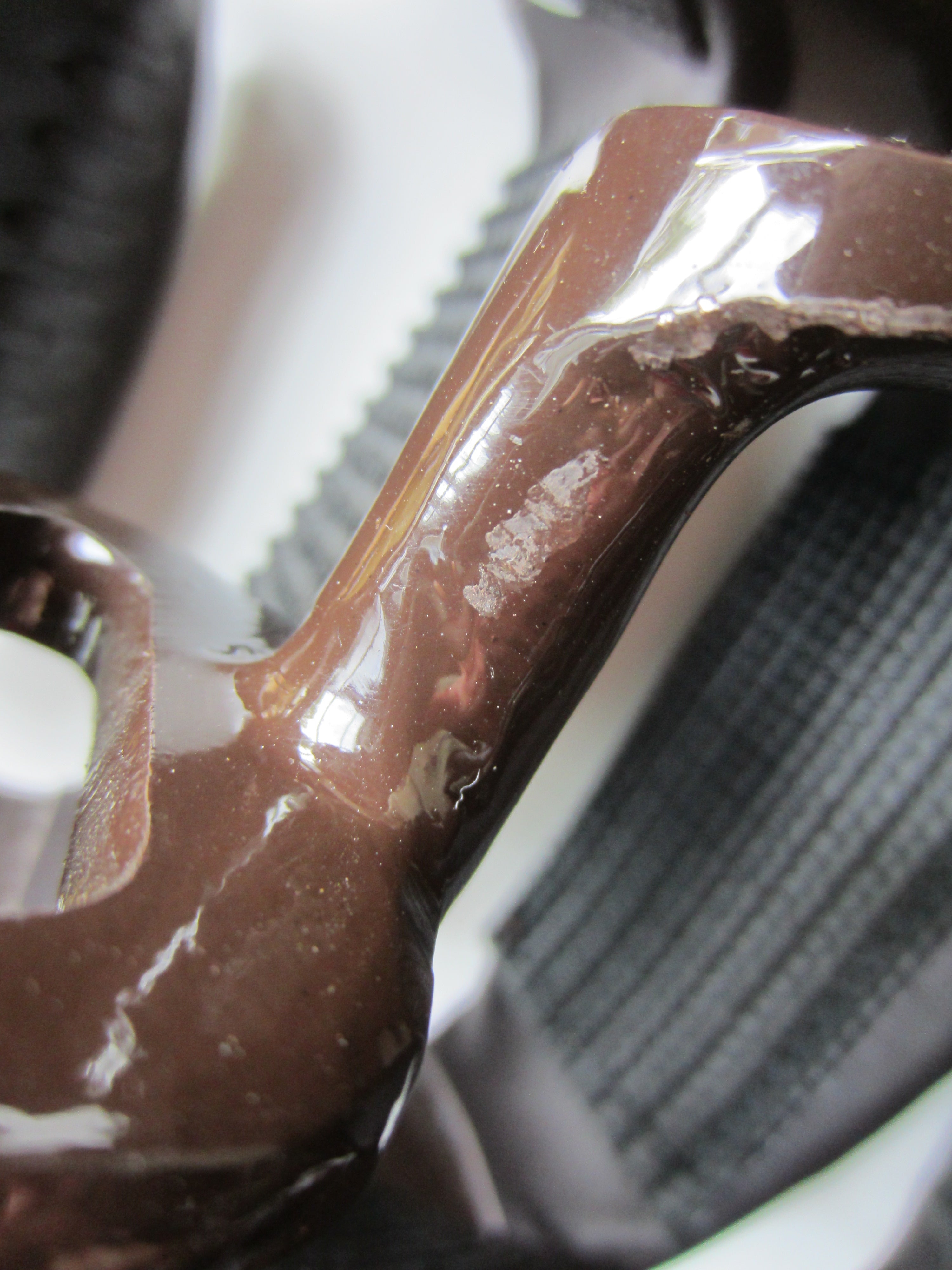 B-stock aluminum stirrups in brown and black - rotated 90°