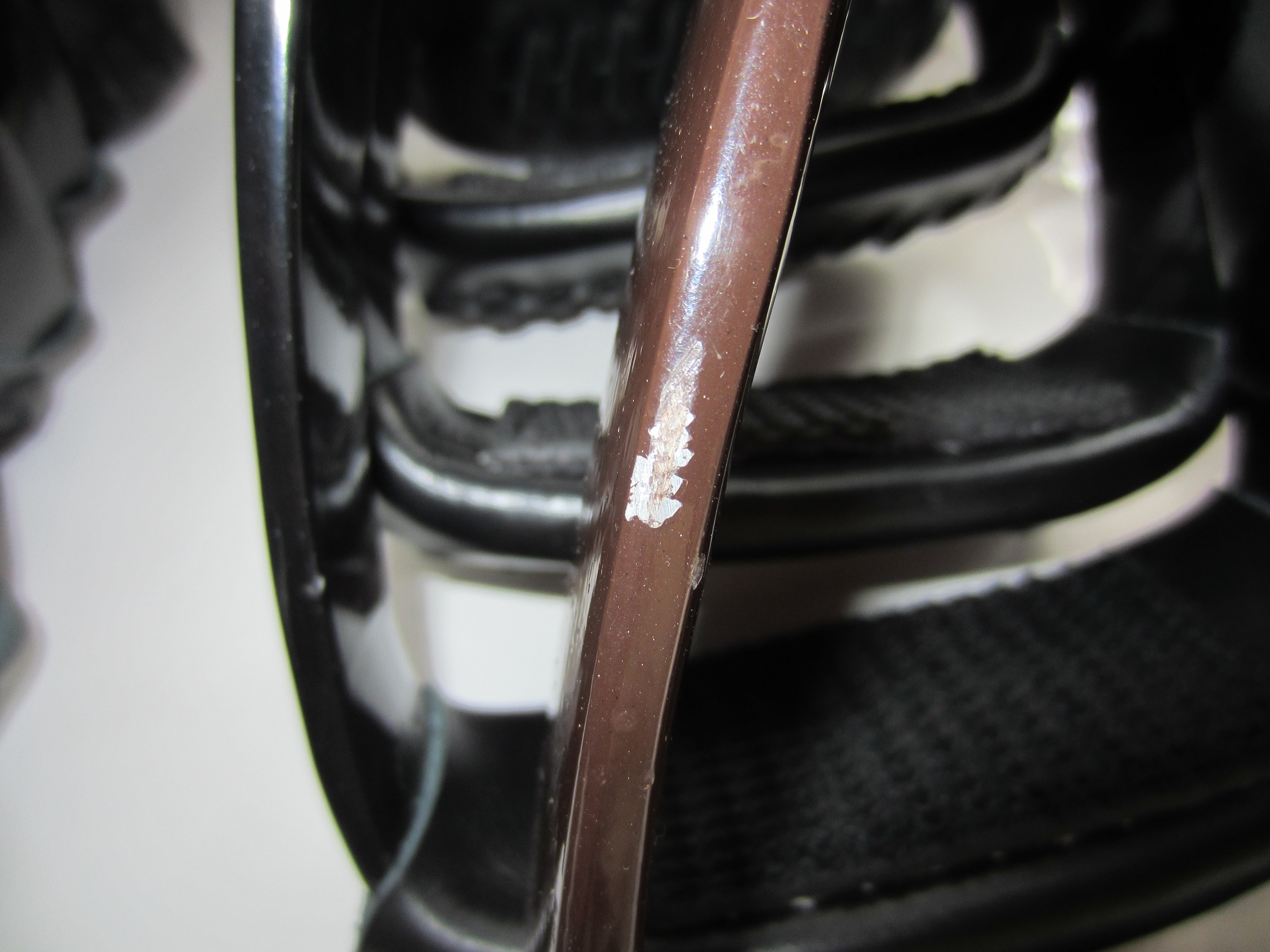B-stock aluminum stirrups in brown and black - rotated 90°
