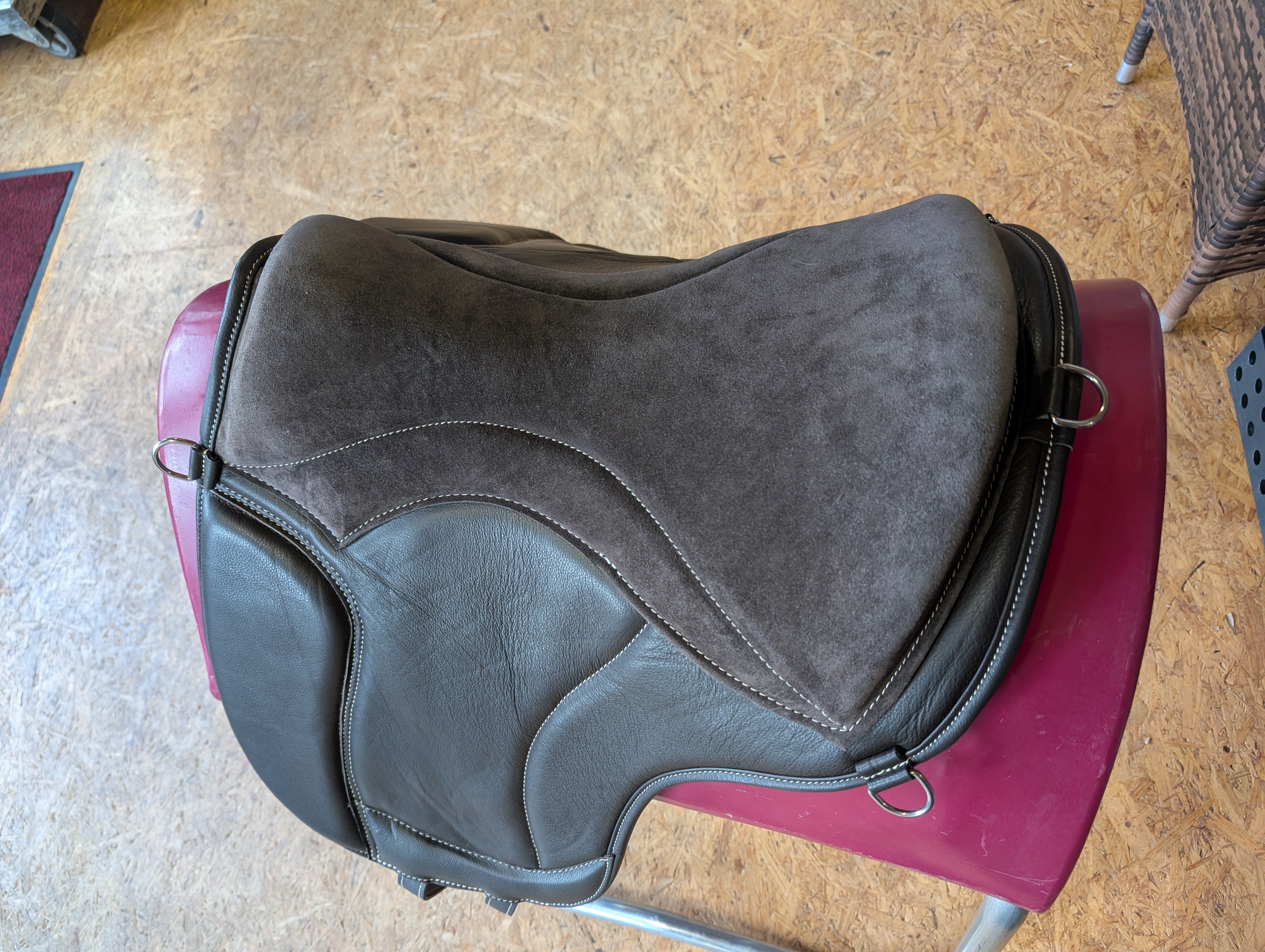 Einzelstück - "ALIVIO IMPULSO" NAPPALEDER Dressur Reitpad - WBS Kanal - SLIM Filzkissen - Kniepauschen