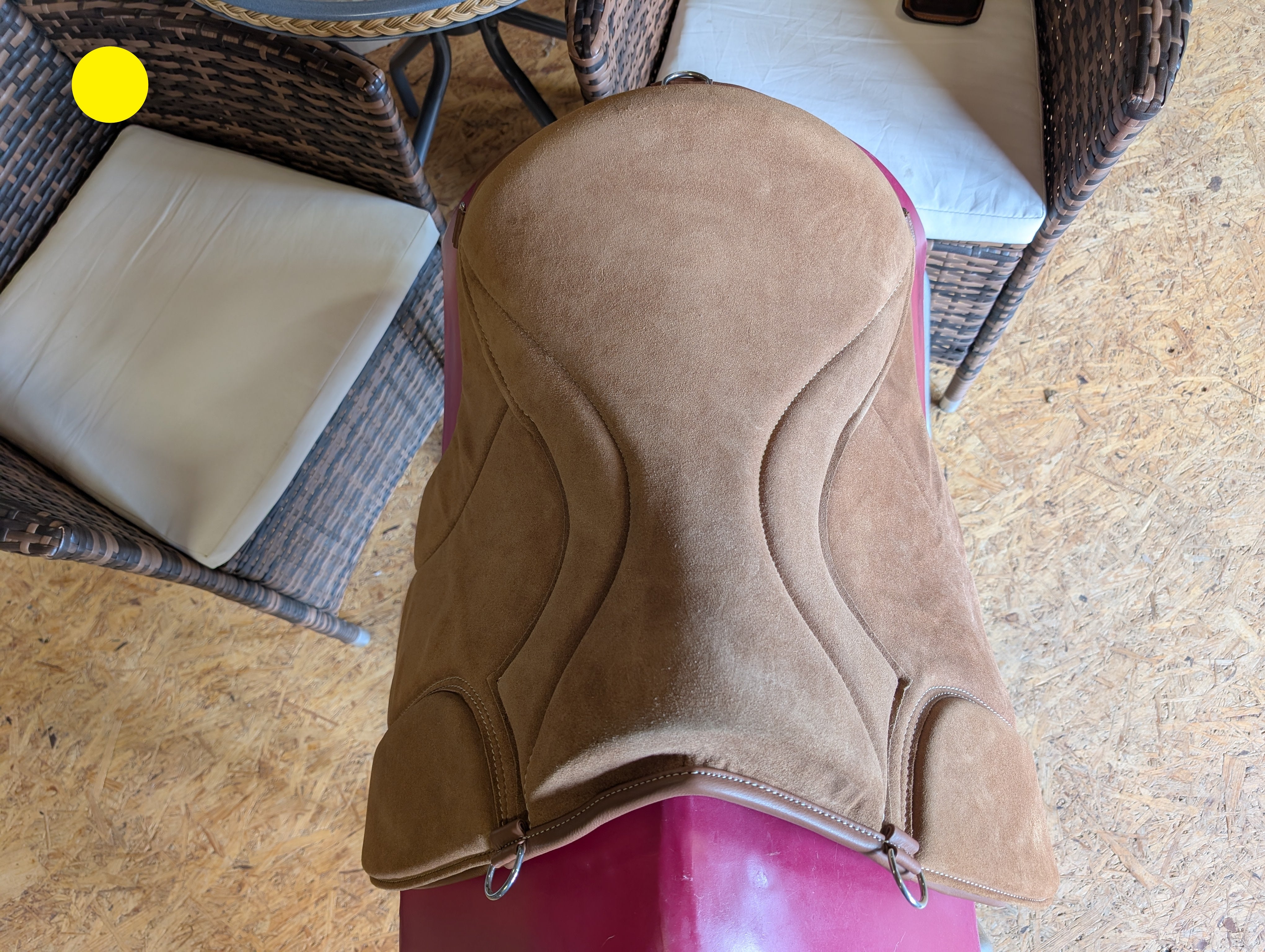 "ALIVIO IMPULSO" SUEDE dressage riding pad - WBS channel - SLIM felt cushion - knee blocks