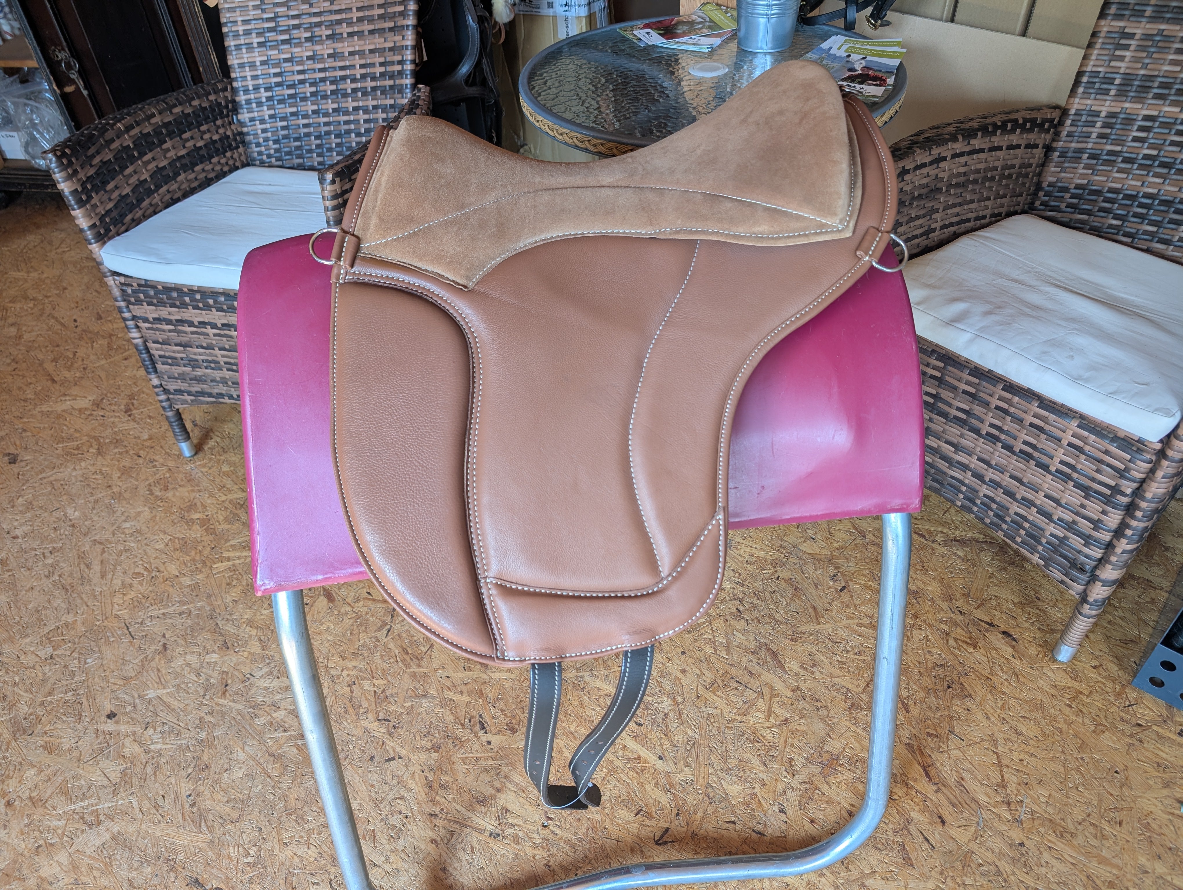 "ALIVIO IMPULSO" NAPPALEDER dressage riding pad - WBS channel - SLIM felt cushion - knee blocks