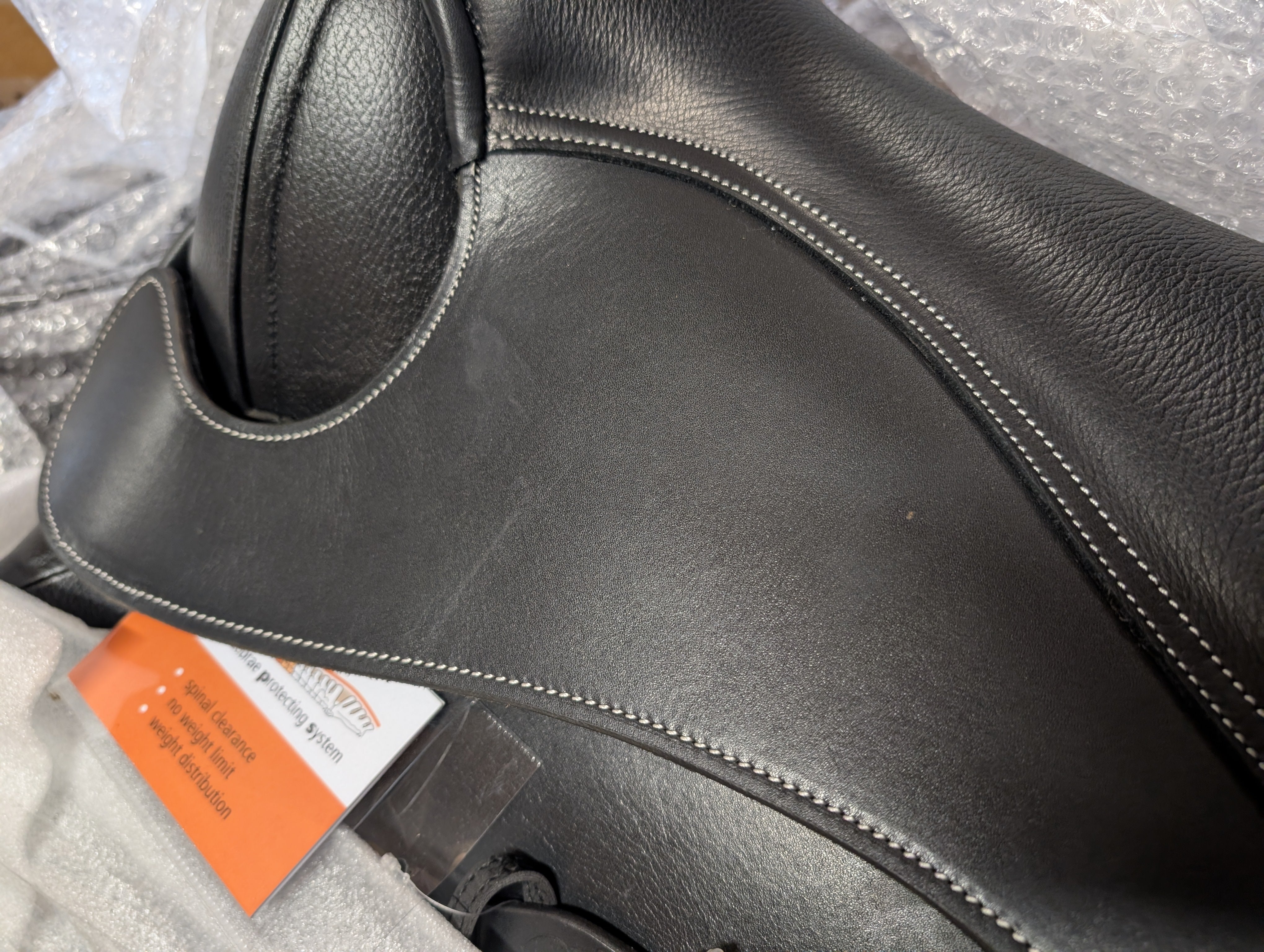 Barefoot dressage saddle Wellington