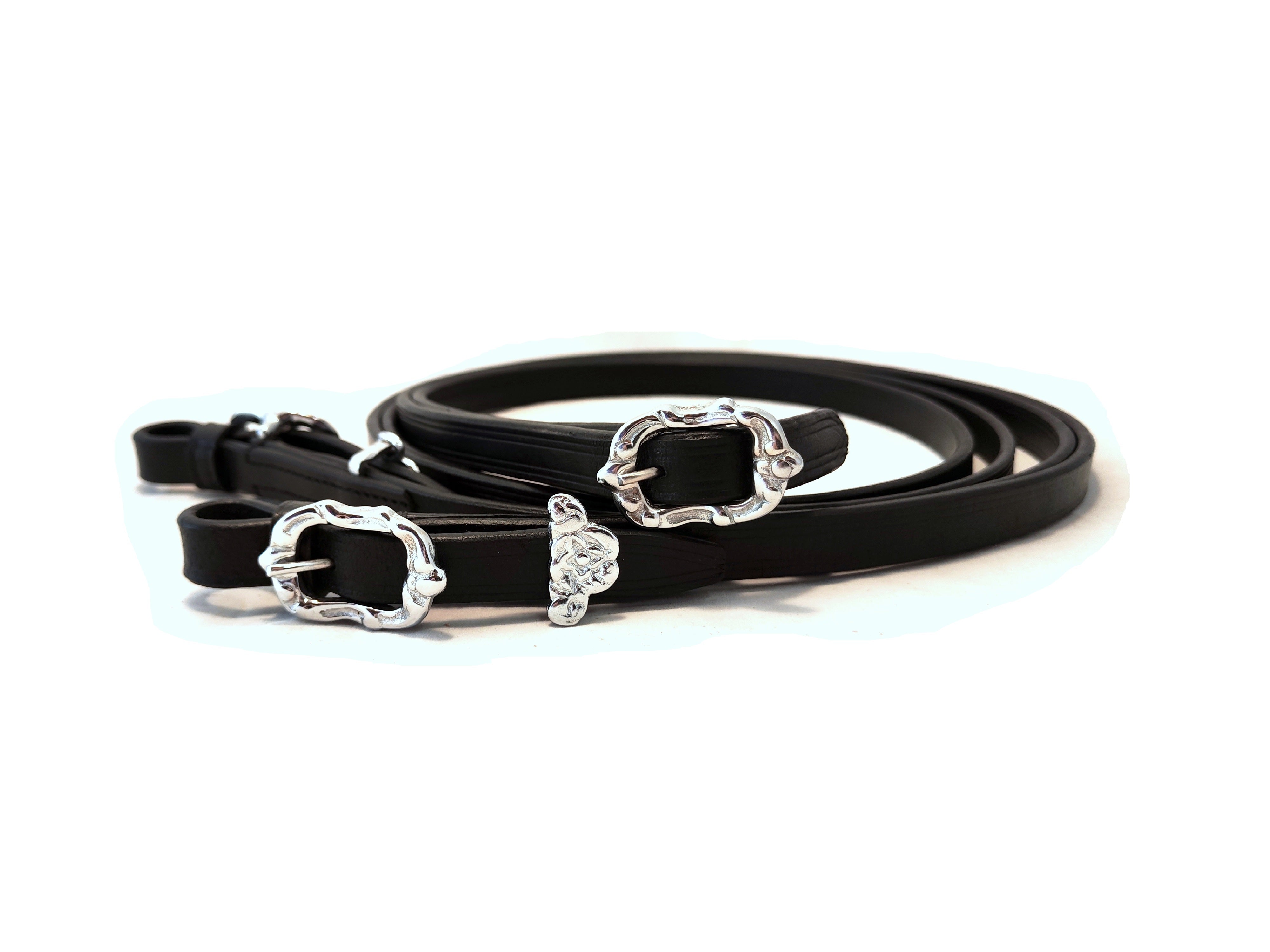 Leather reins, closed, decorated with a medium buckle, Portuguese - Baroque