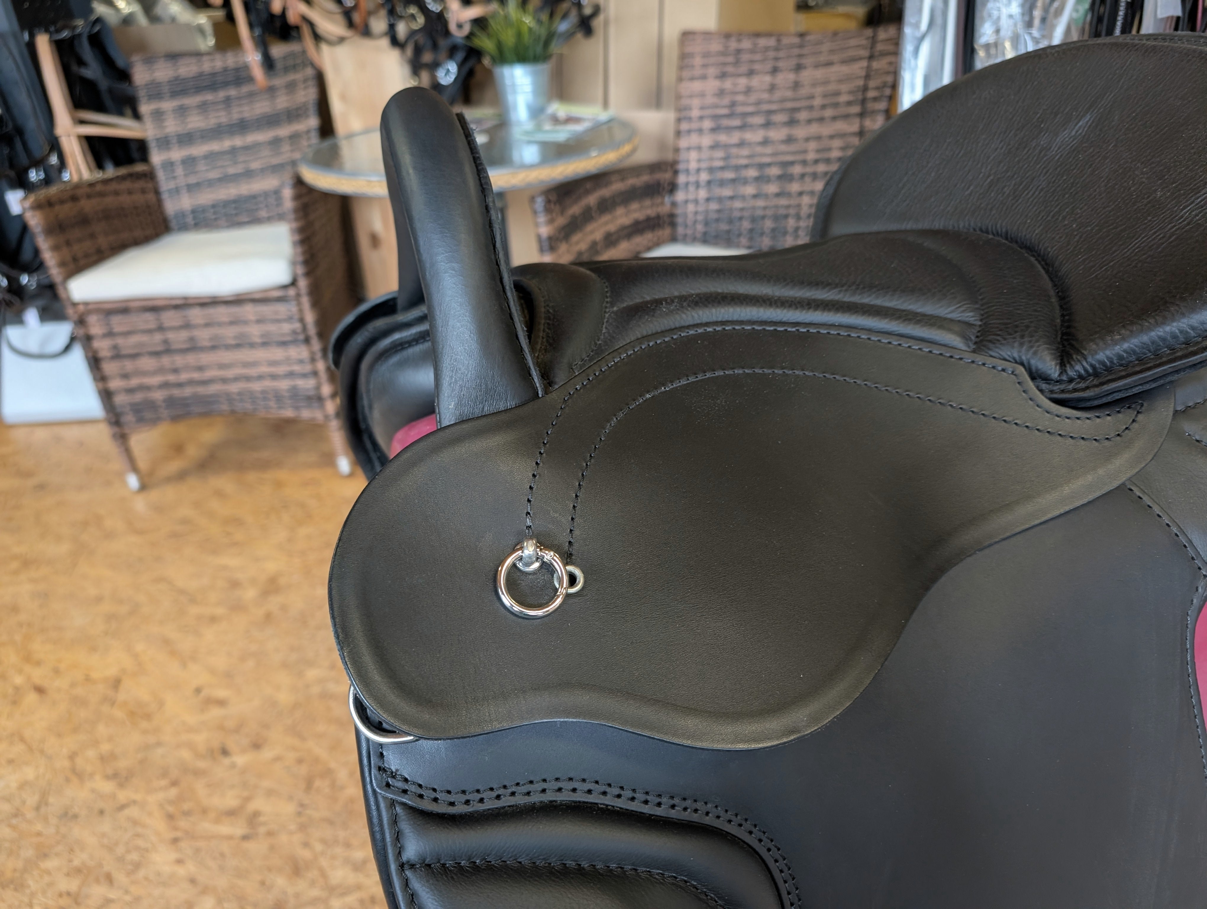 Ring Schraube M6 für Trekker Sattel u.a. - Befestigungsöse Zurröse Augenschraube