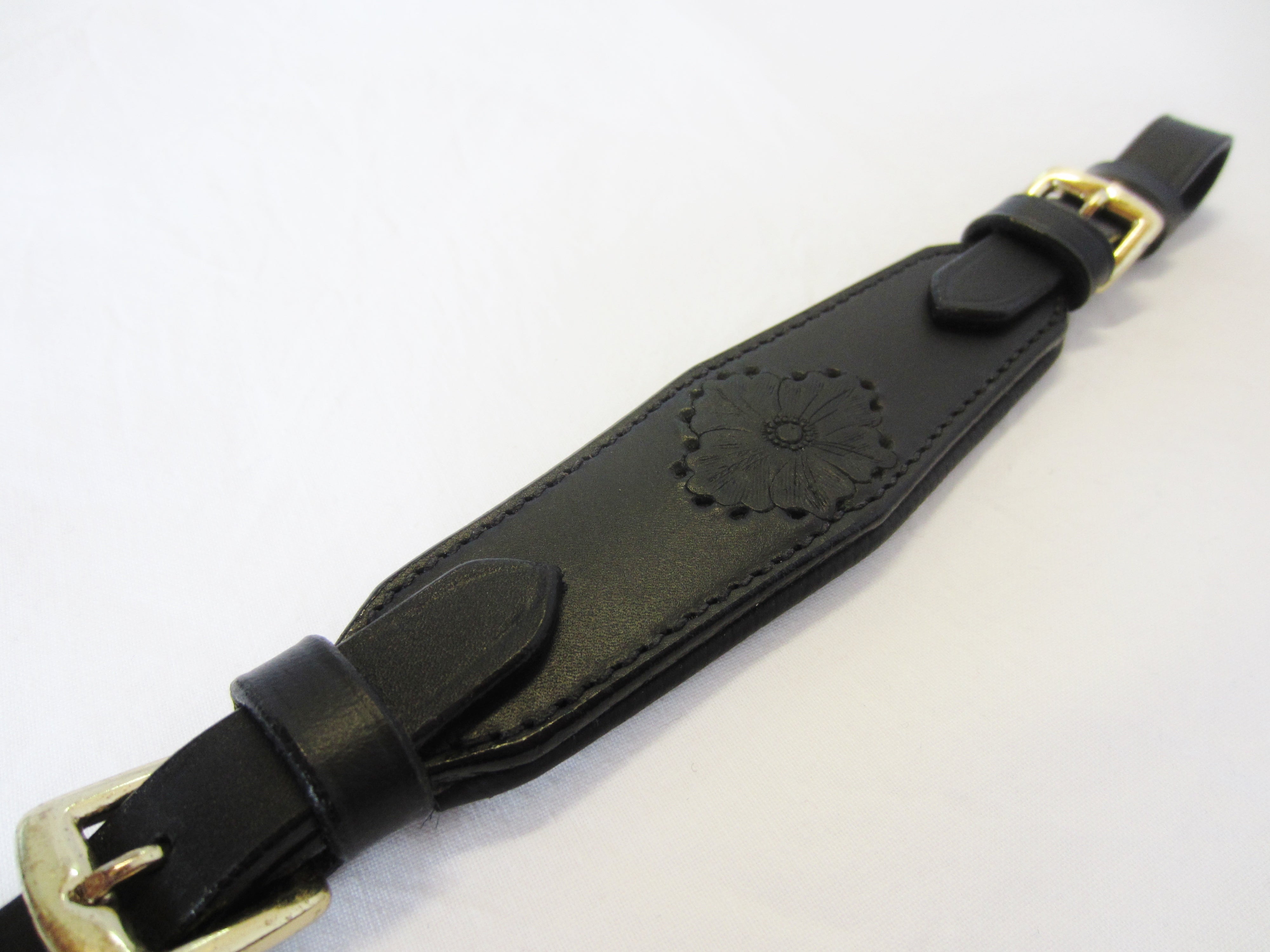 "Gold Edition" soft leather padded "Flower" noseband - decorated