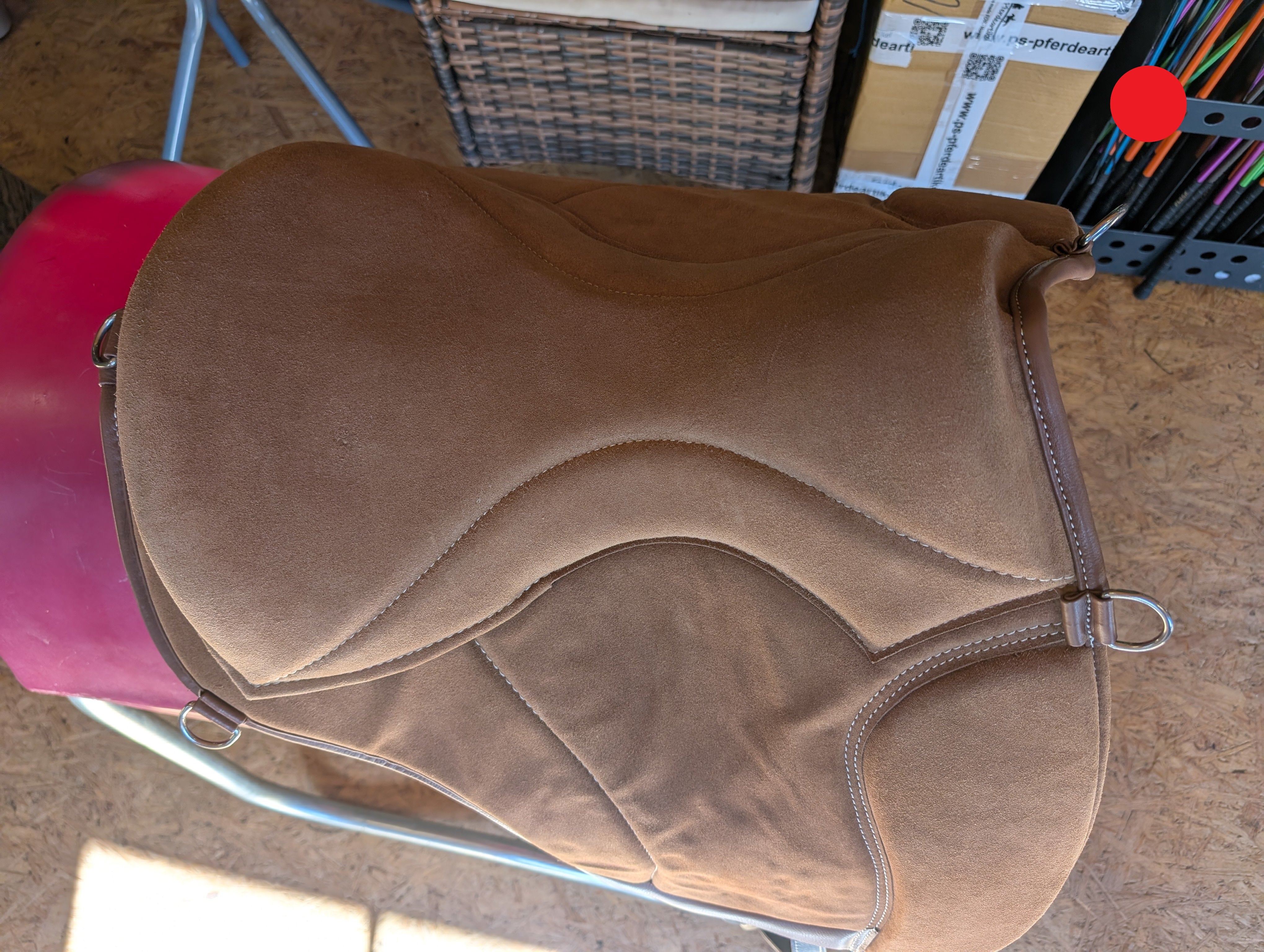 Einzelstück - "ALIVIO IMPULSO" WILDLEDER Dressur Reitpad - WBS Kanal - SLIM Filzkissen - Kniepauschen