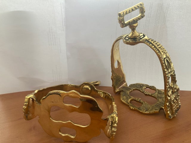 Einzelpaare B-Ware Barocke spanische Steigbügel  Gold mit drehbarer Aufhängung
