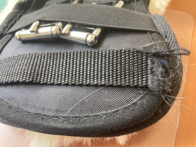 Soft "moon girth" with lambskin - removable, short girth - saddle girth - individual pieces -