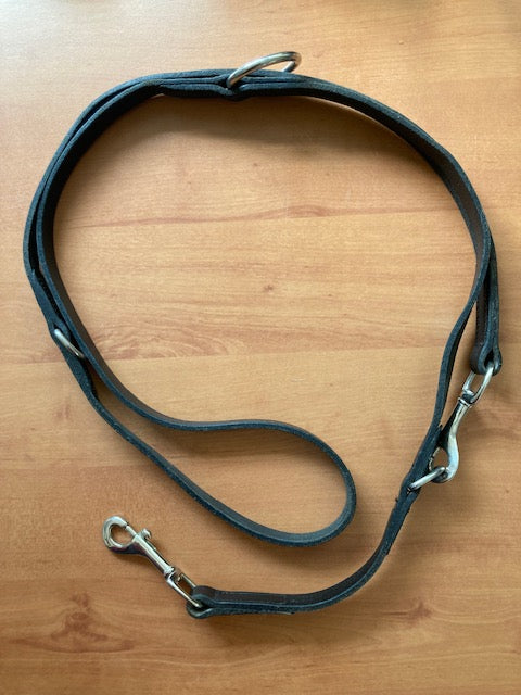 Single piece - leather dog leash flat, 3-way adjustable made of buffalo leather