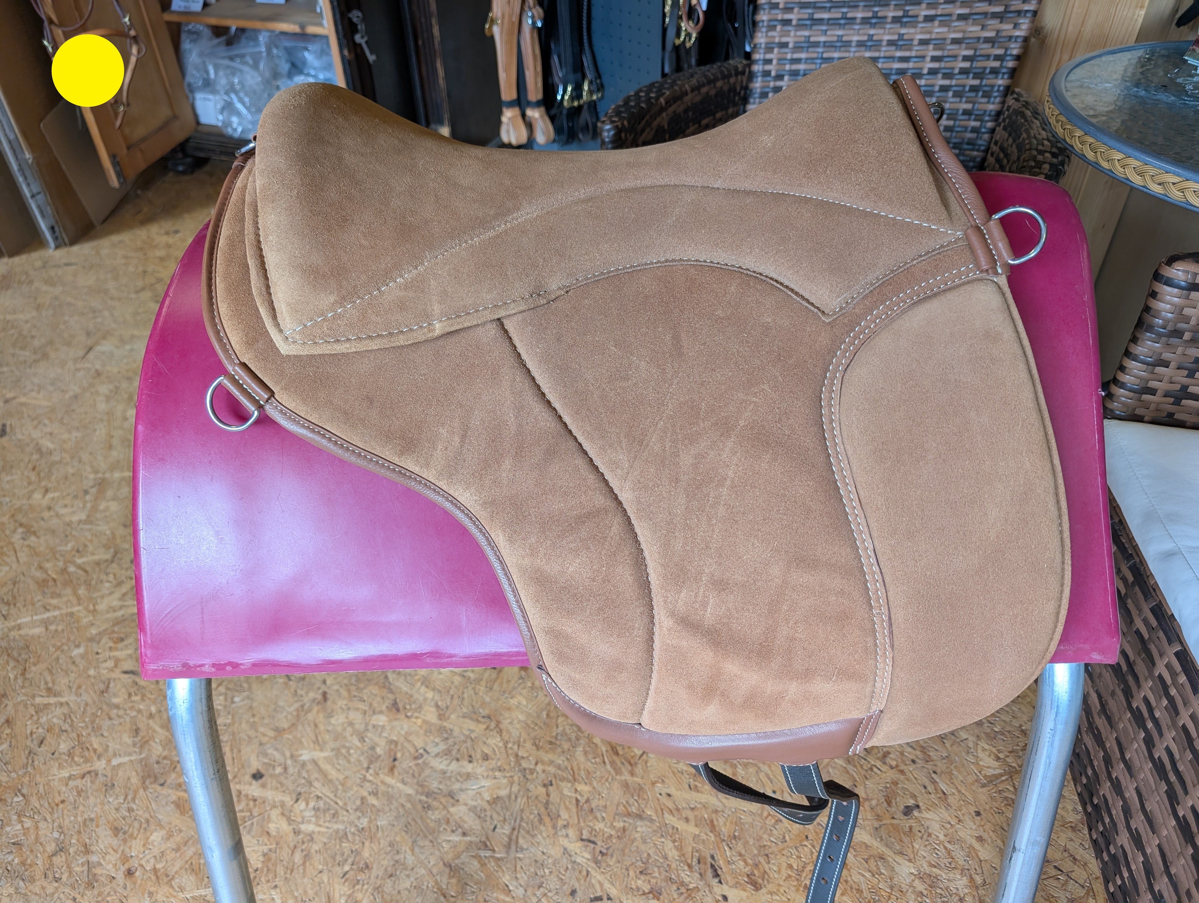 "ALIVIO IMPULSO" SUEDE dressage riding pad - WBS channel - SLIM felt cushion - knee blocks