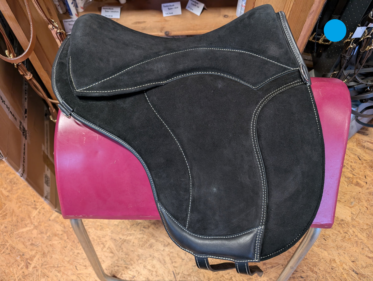 Tapis d'équitation de dressage "ALIVIO IMPULSO" SUEDE - Canal WBS - Coussin en feutre SLIM - Cales genoux