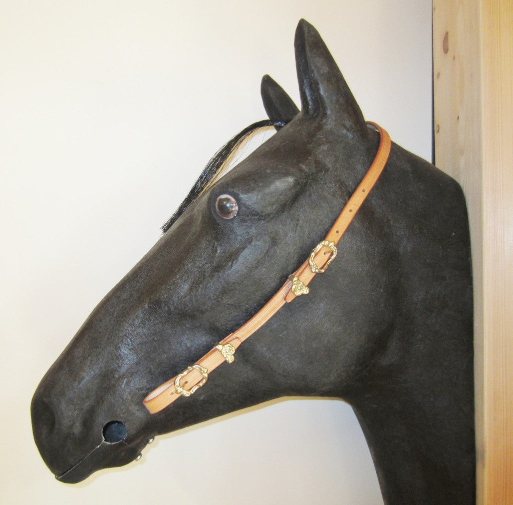 Portuguese - Baroque underlaid bridle "Sencilla", underleg strap, simple hanging neck strap