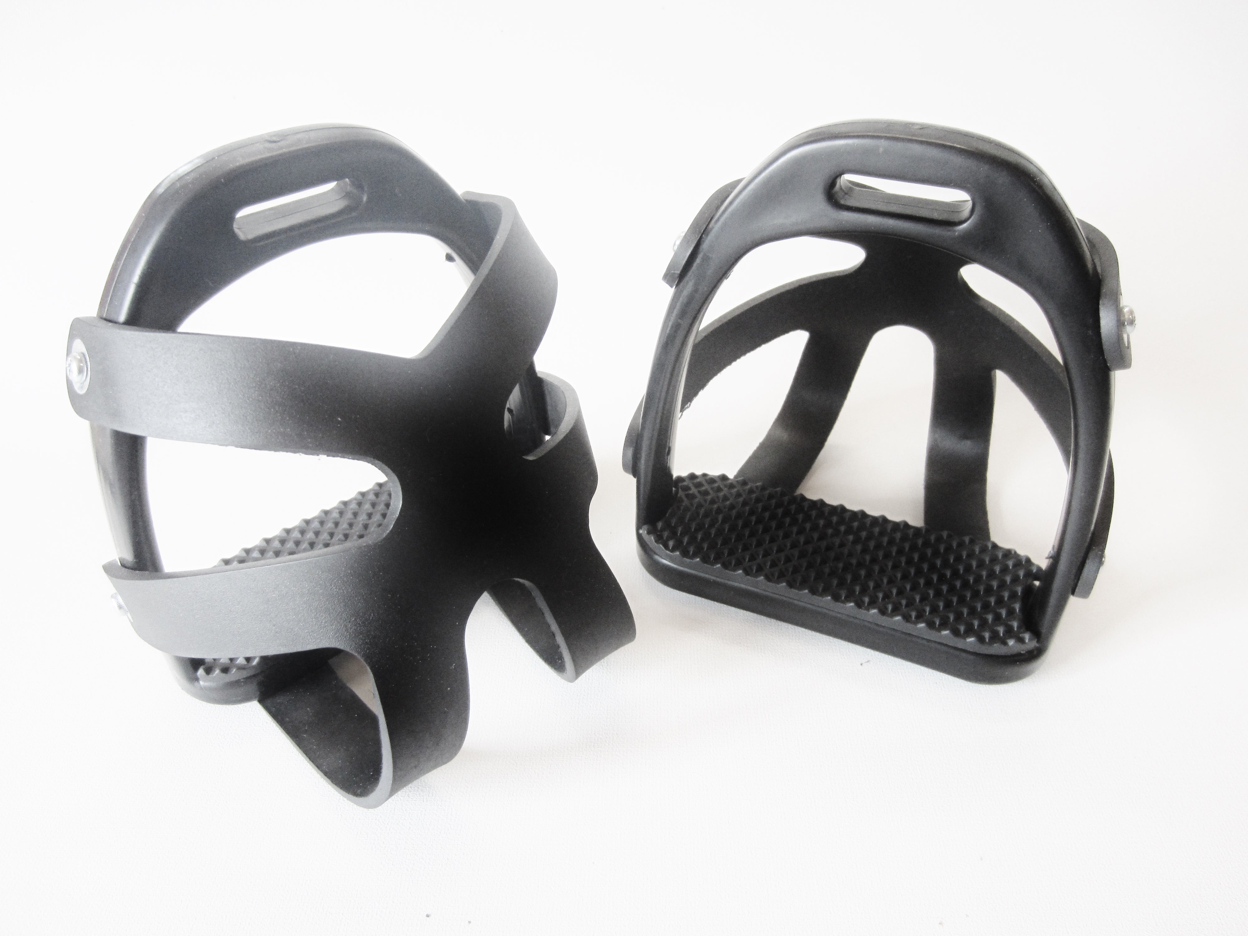 Composite safety stirrups with cage