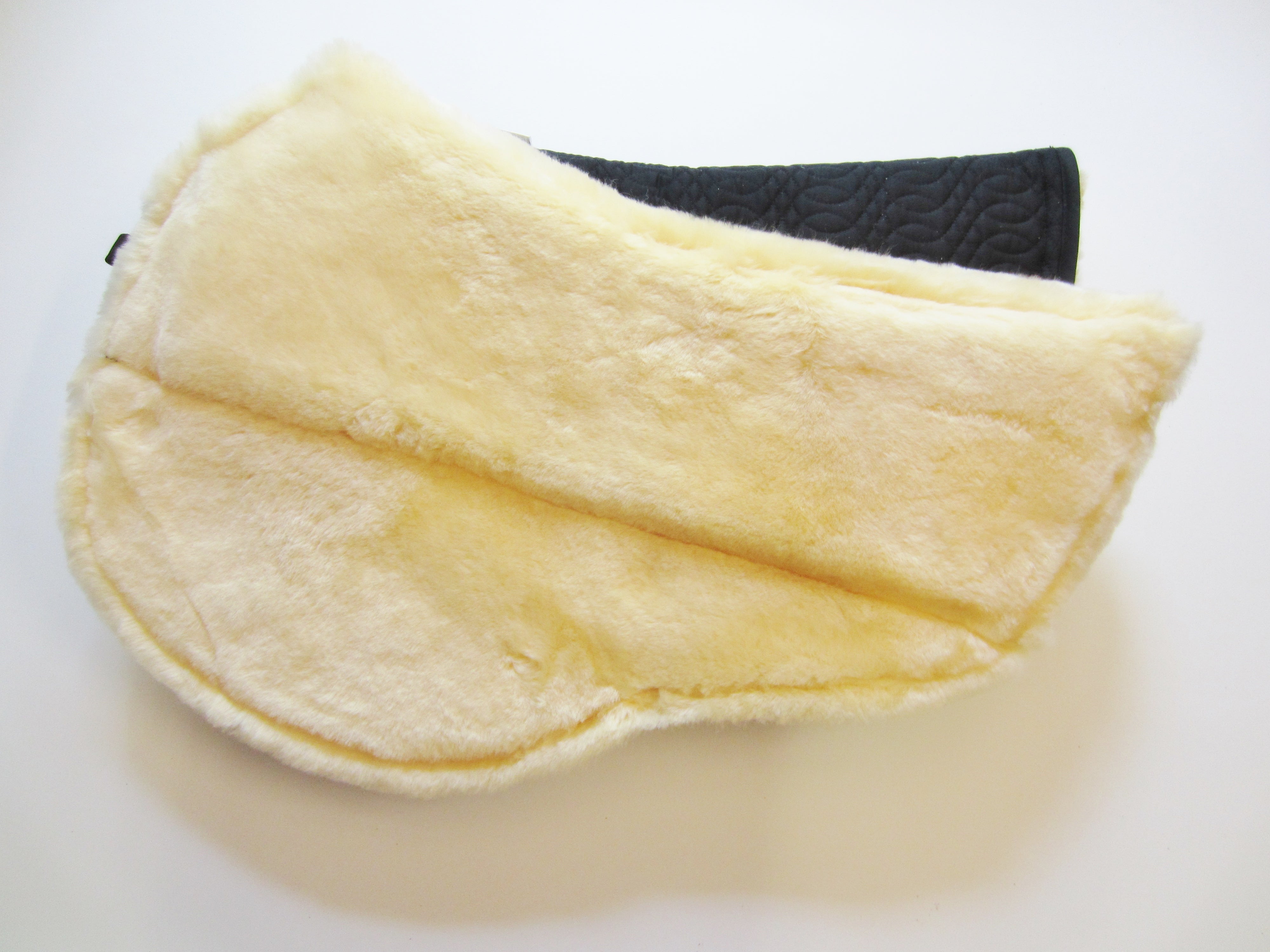 Short western pad, saddle pad with lambskin - special - "round graded"