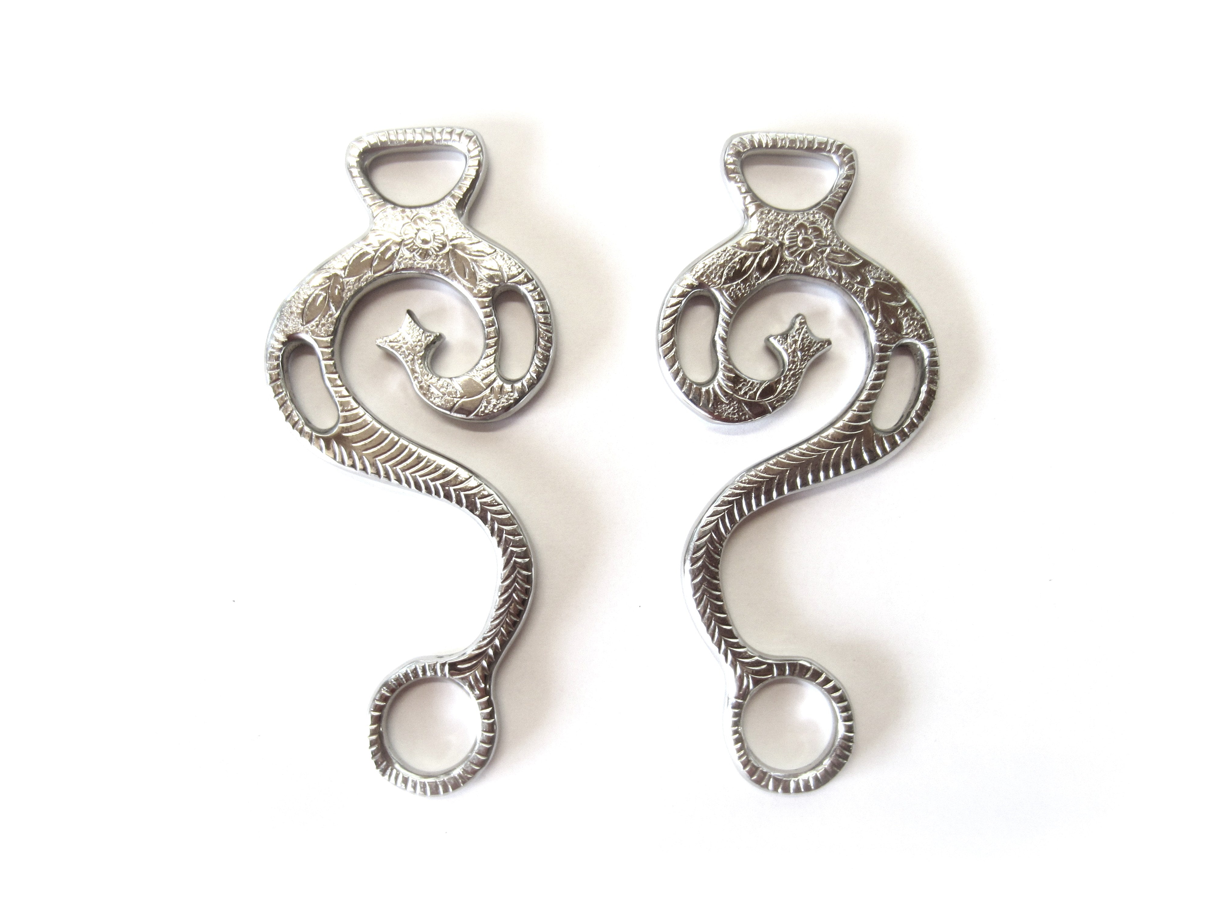 1 pair of Hackamore "Baroque" shanks - silver decorated