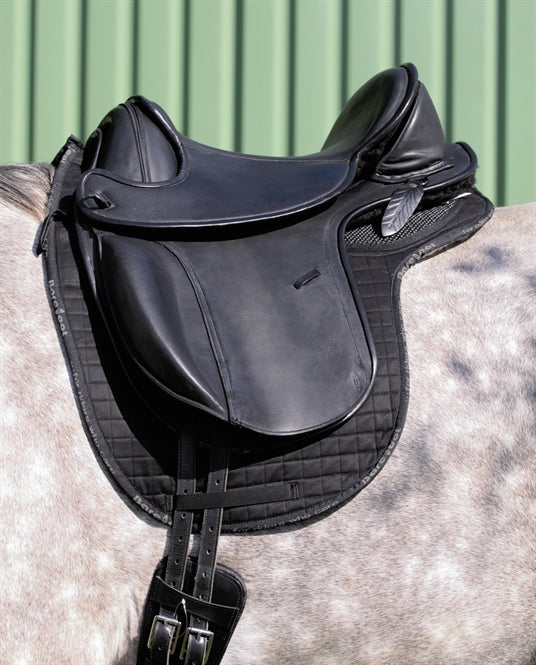 Lexington treeless barefoot saddle 