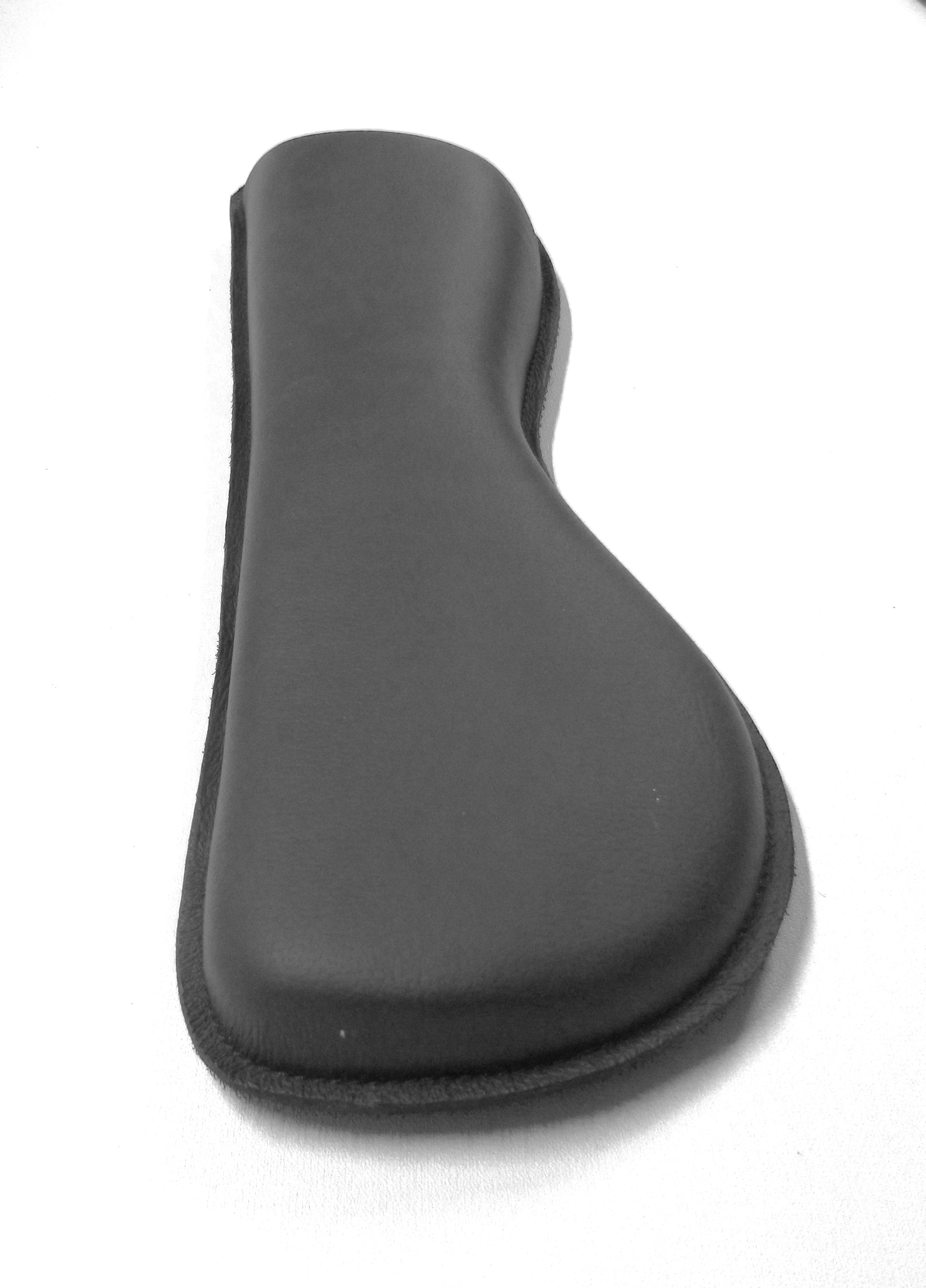 3 cm high Velcro cushion standard shape; Saddle cushion/Velcro panels